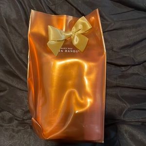 Mary Kay Satin Hands Pampering Set